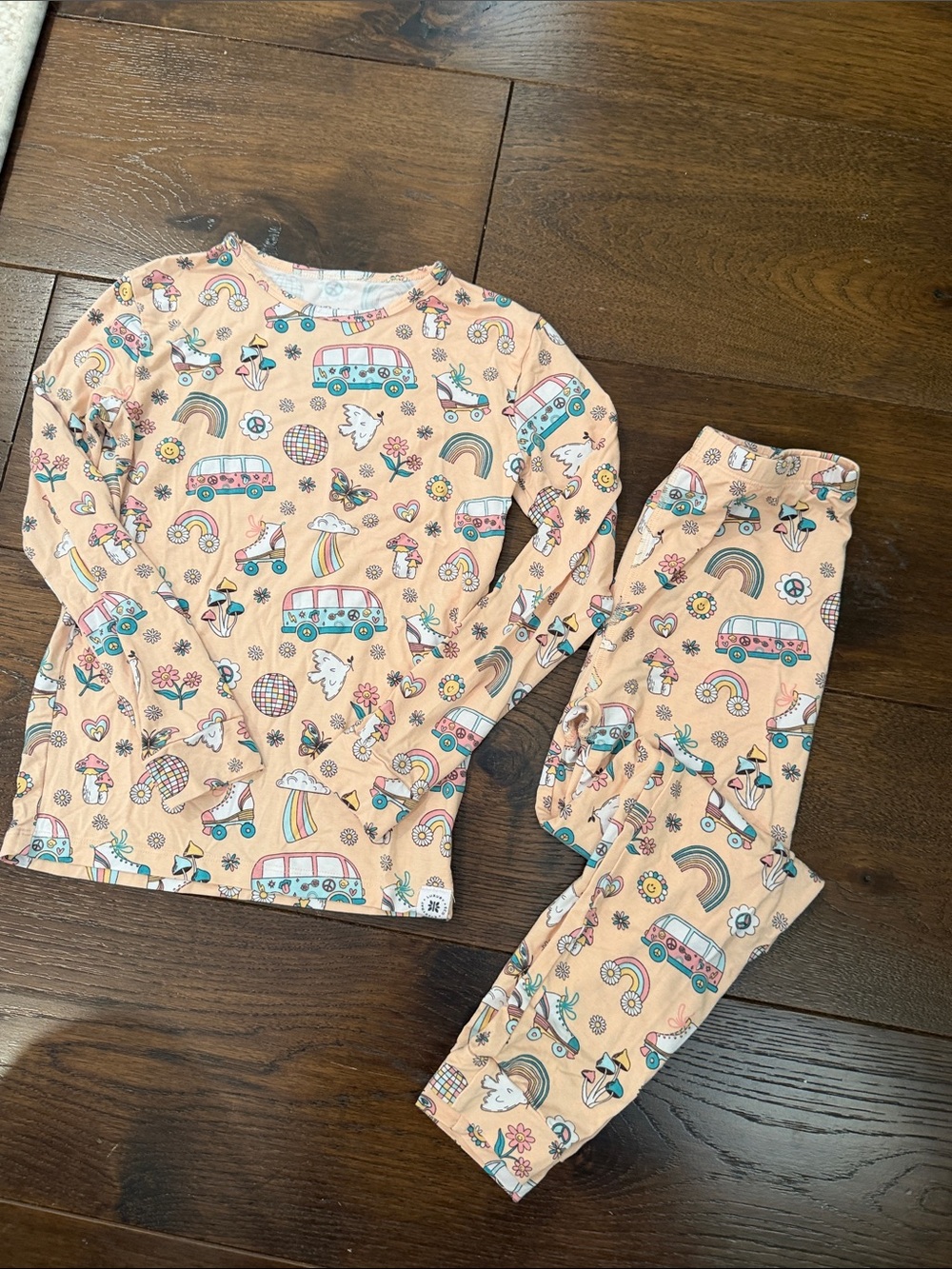Sweet Bamboo - Girls Retro Roller Skates Pajama Set - Worn Once - Size: 8Y